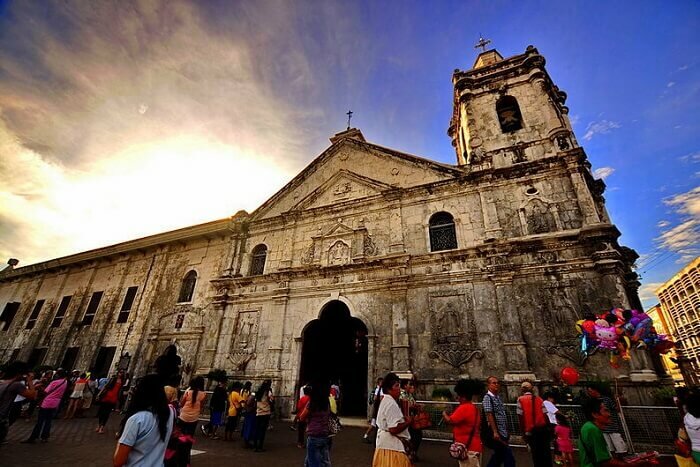 Manila to Cebu and Cebu Heritage tour