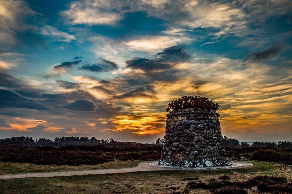 Culloden memorial cairn