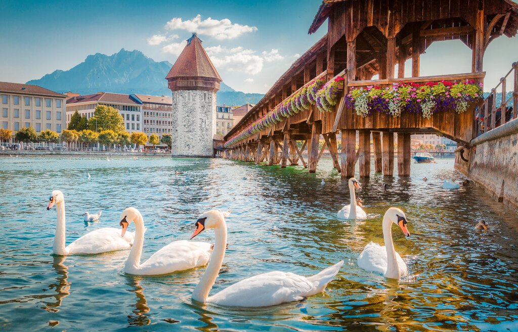 Strike out on mountain adventures from lakeside Lucerne
