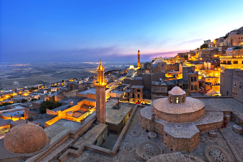Mesopotamian Plains, Syriac Heritage and the beautiful city of Mardin