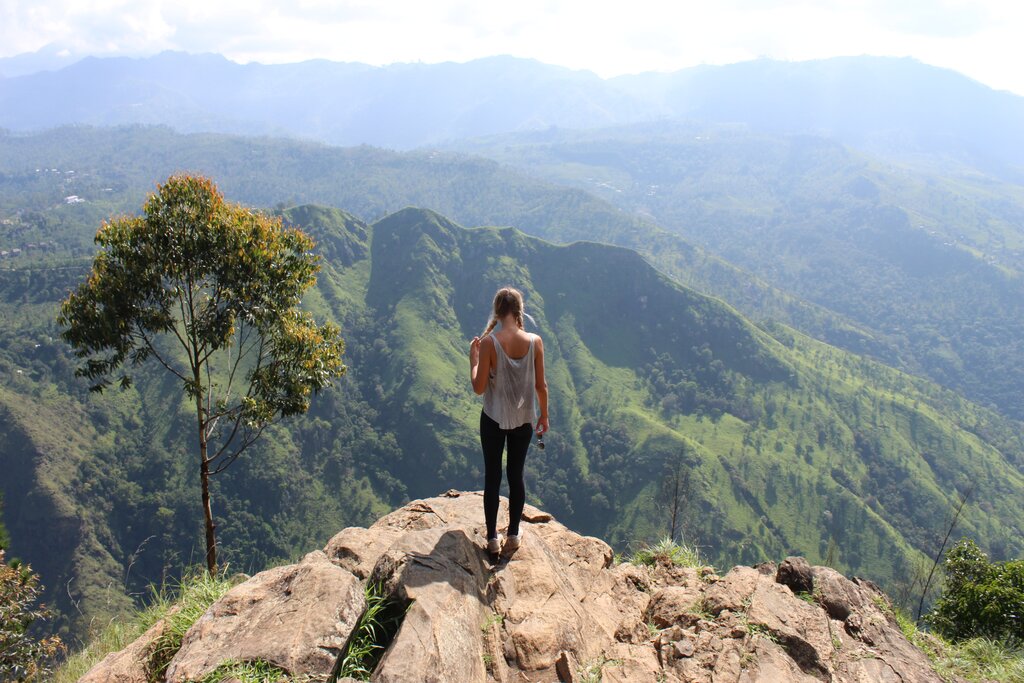 Take a morning hike to Ella Rock