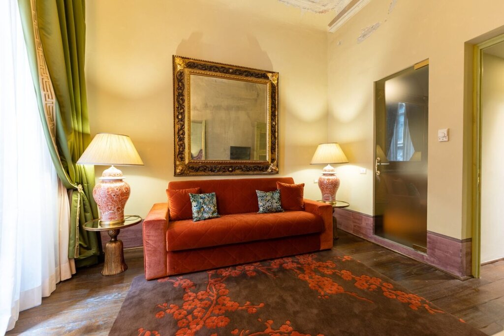 Hotel8