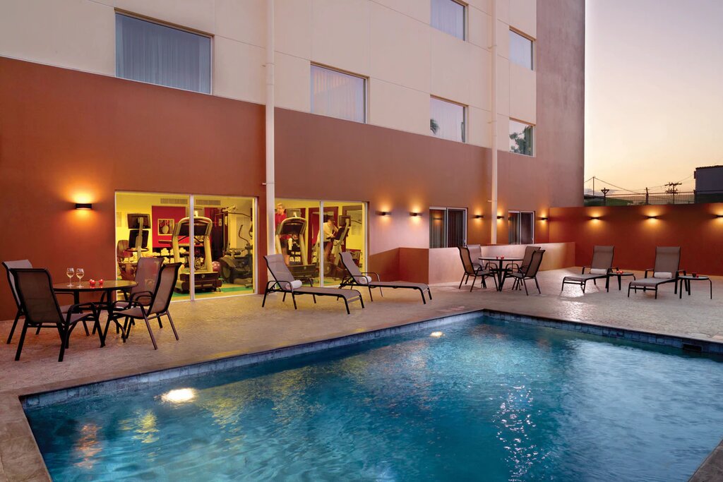Hotel282