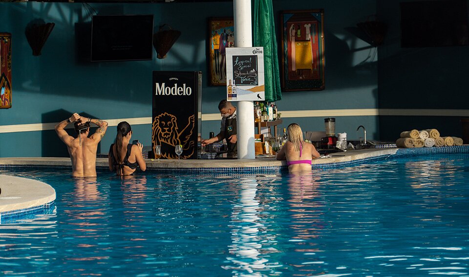 Hotel210