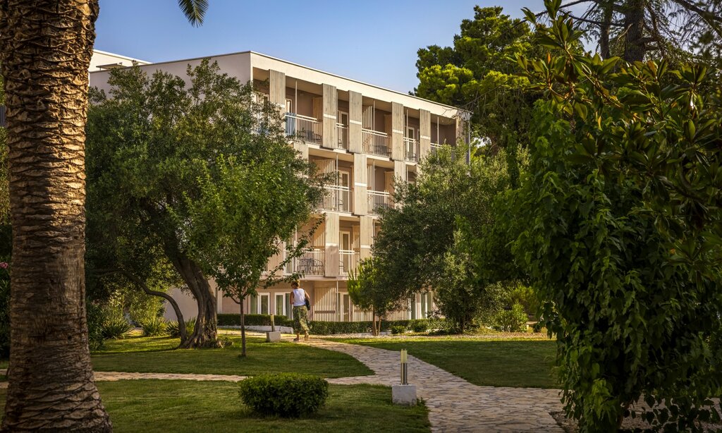 Hotel1371