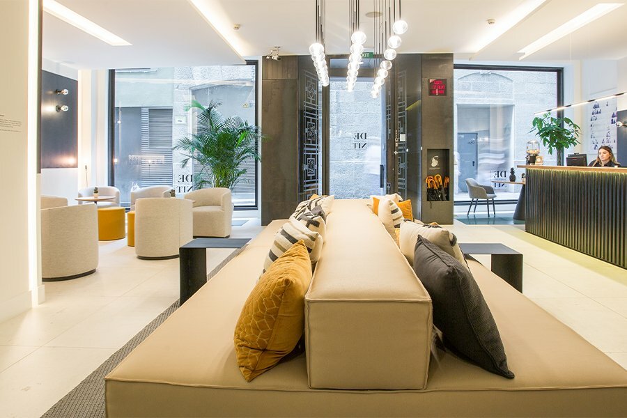 Hotel892