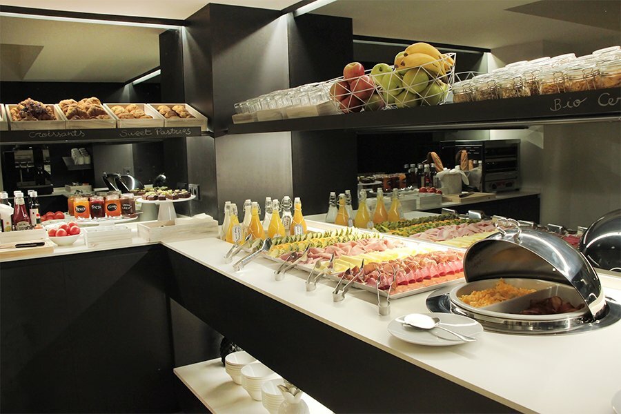 Hotel892