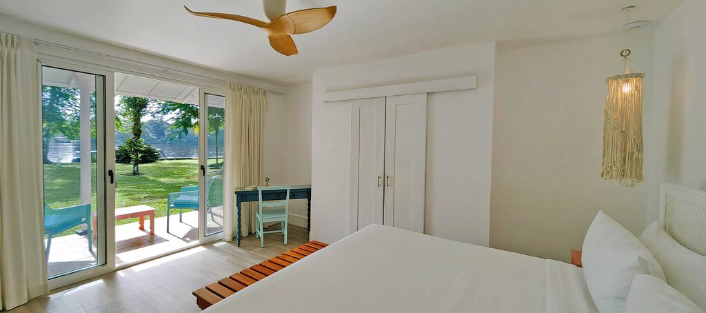 Hotel221