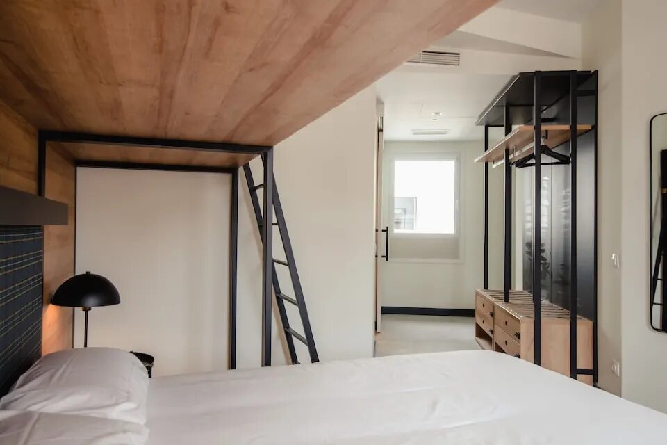 Hotel1111