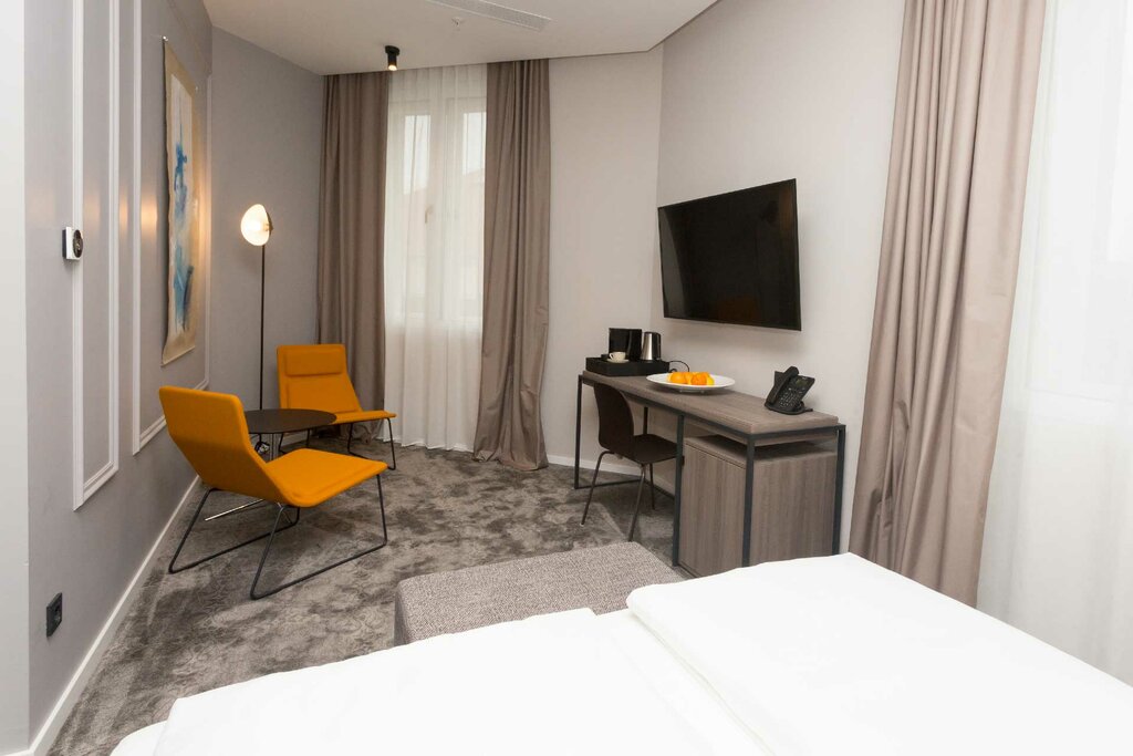 Hotel1347