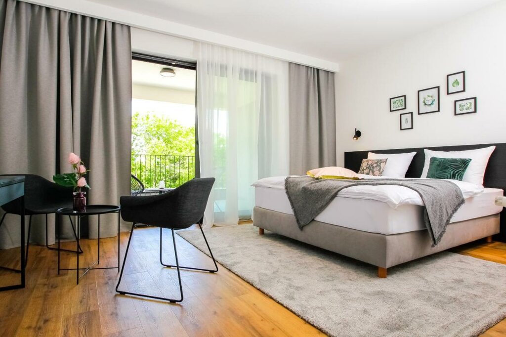 Hotel1369