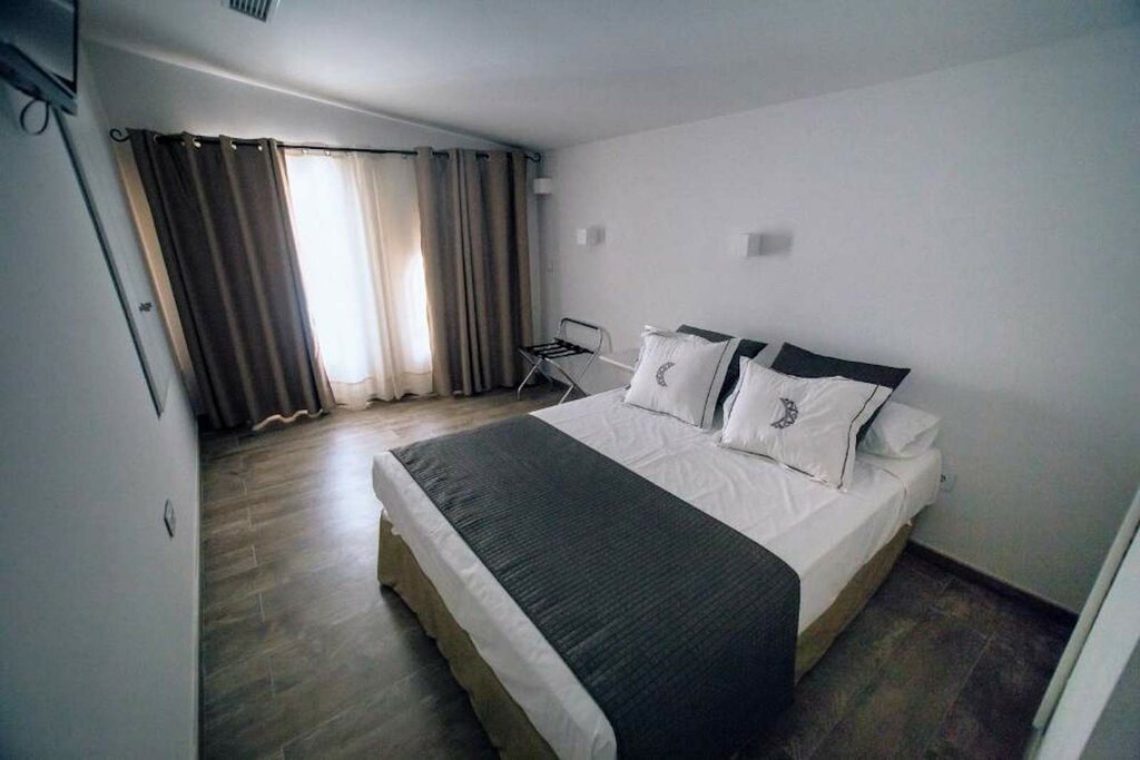 Hotel945