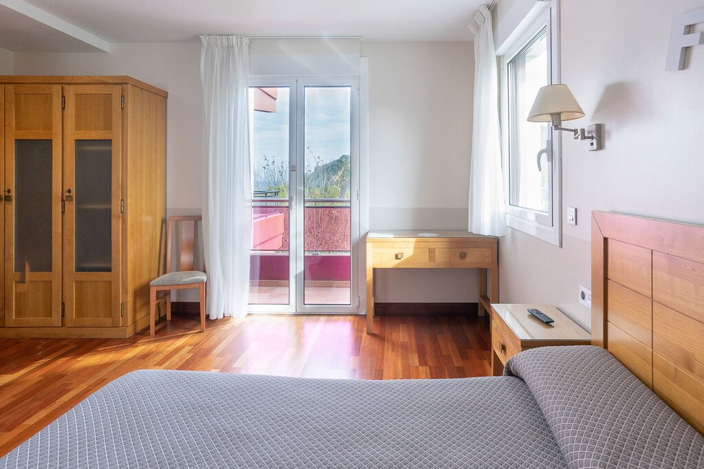 Hotel898