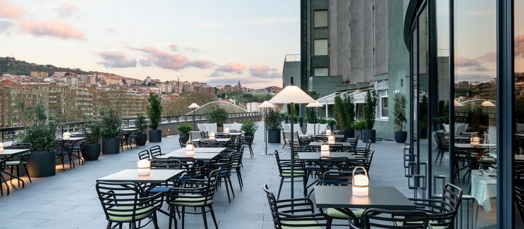 Hotel967