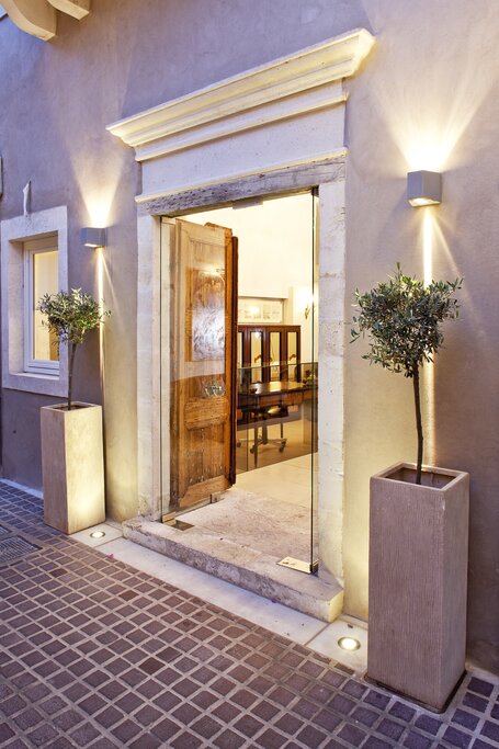 Hotel464