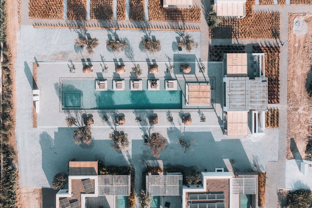 Hotel523