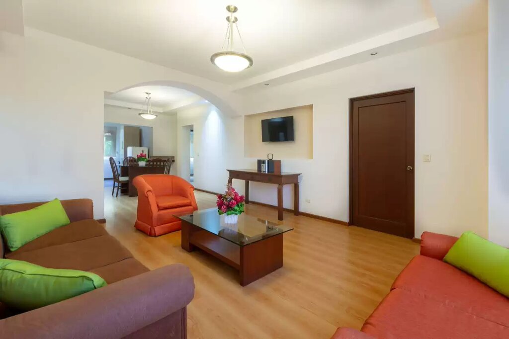 Hotel280