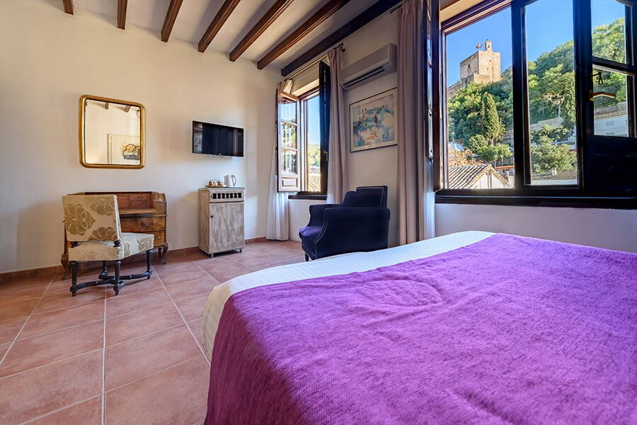 Hotel665