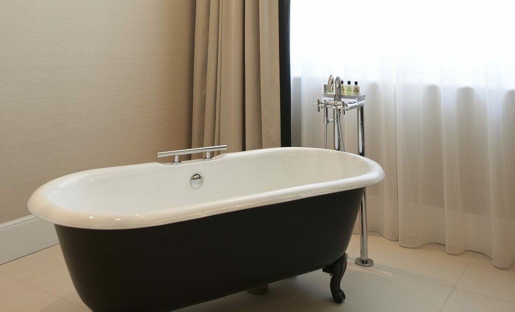 Hotel1299