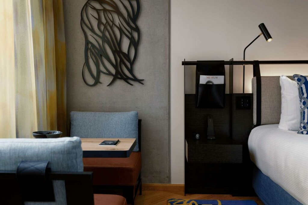 Hotel1421
