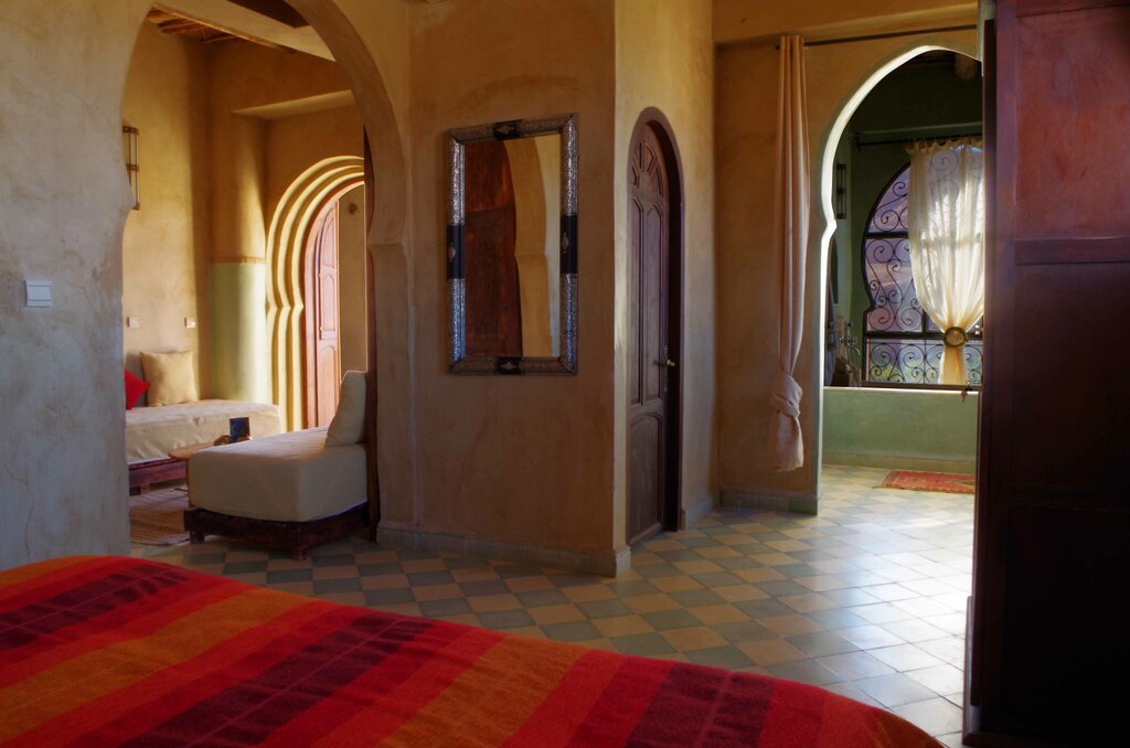 Hotel106