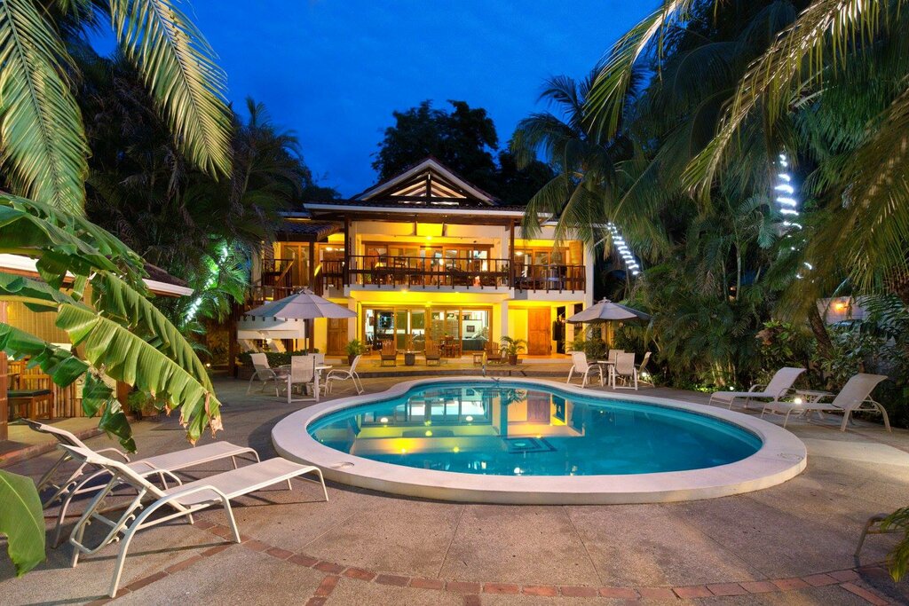 Hotel188