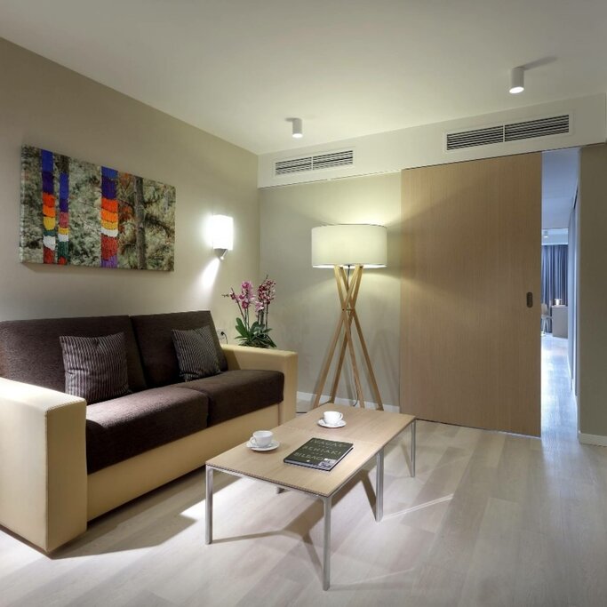 Hotel766