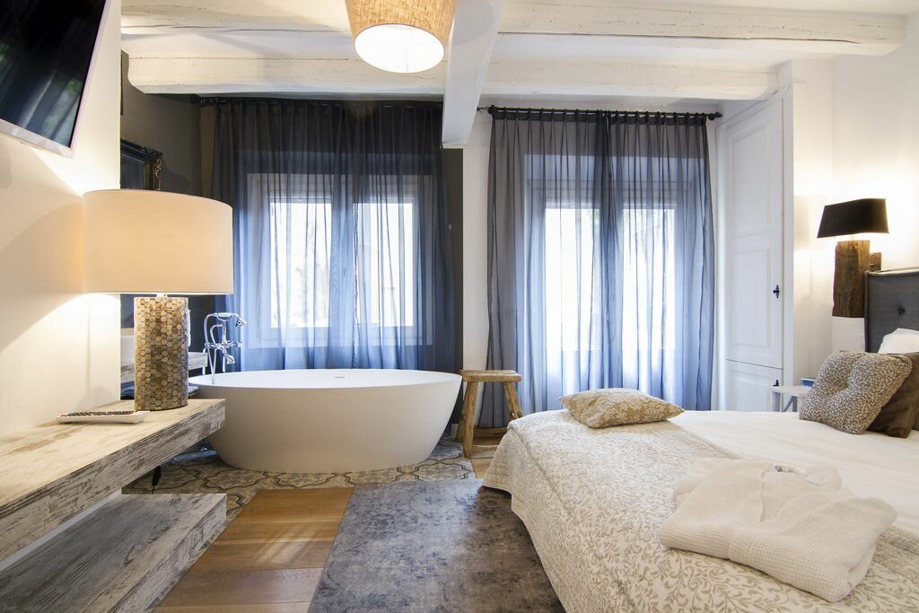 Hotel1054