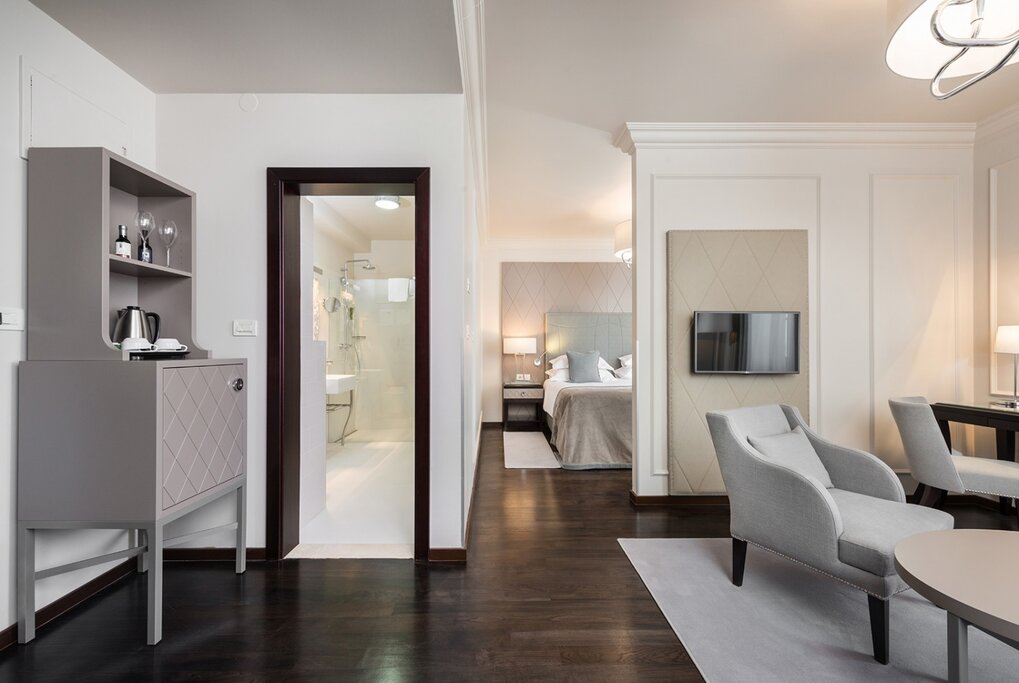 Hotel1328