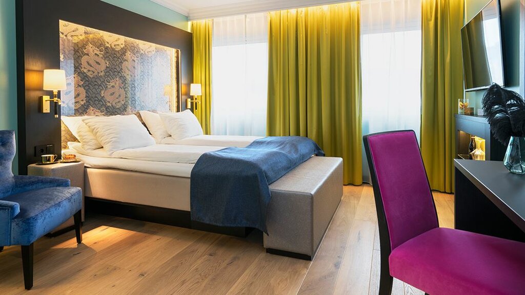 Hotel403
