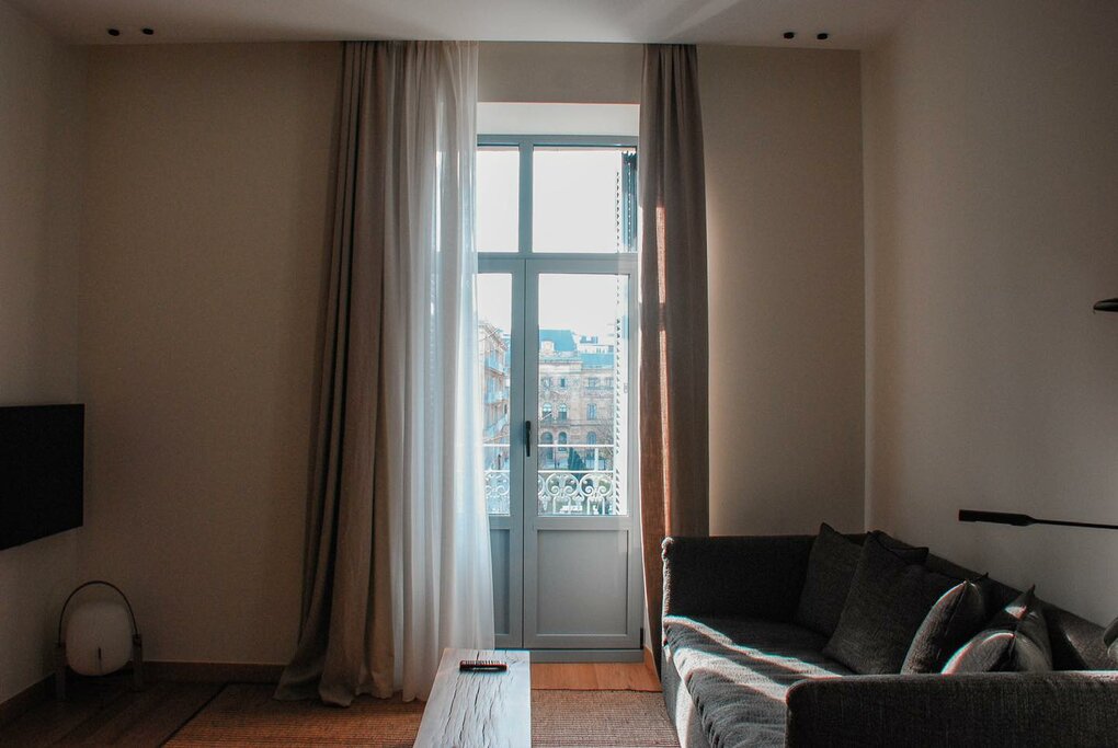 Hotel893