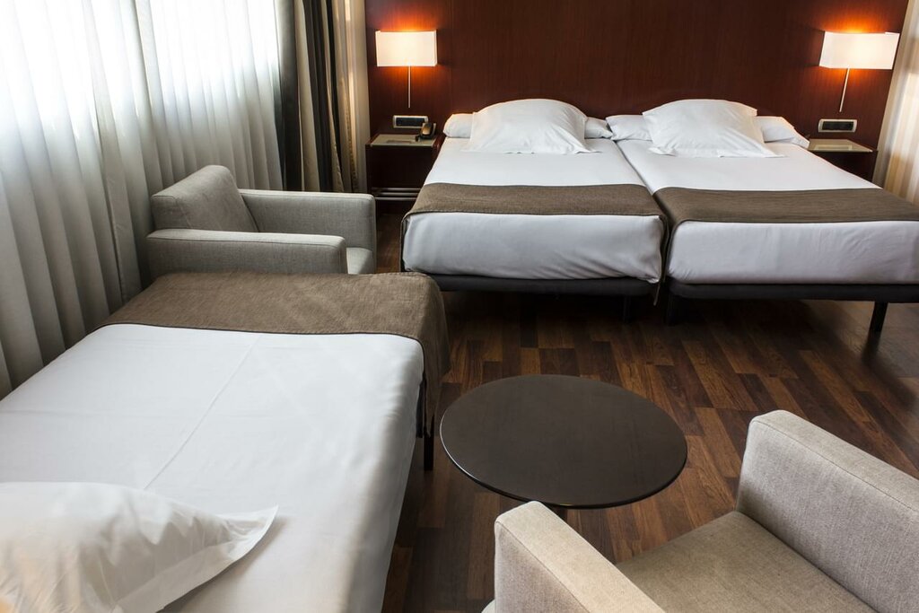 Hotel858