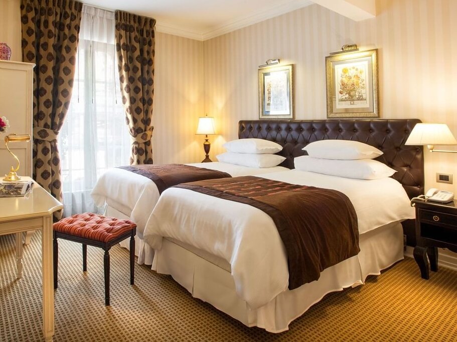 Hotel1438