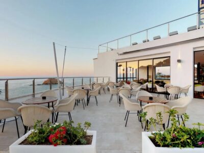 Hotel819