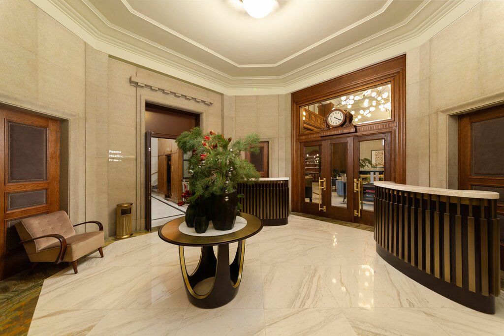Hotel1350