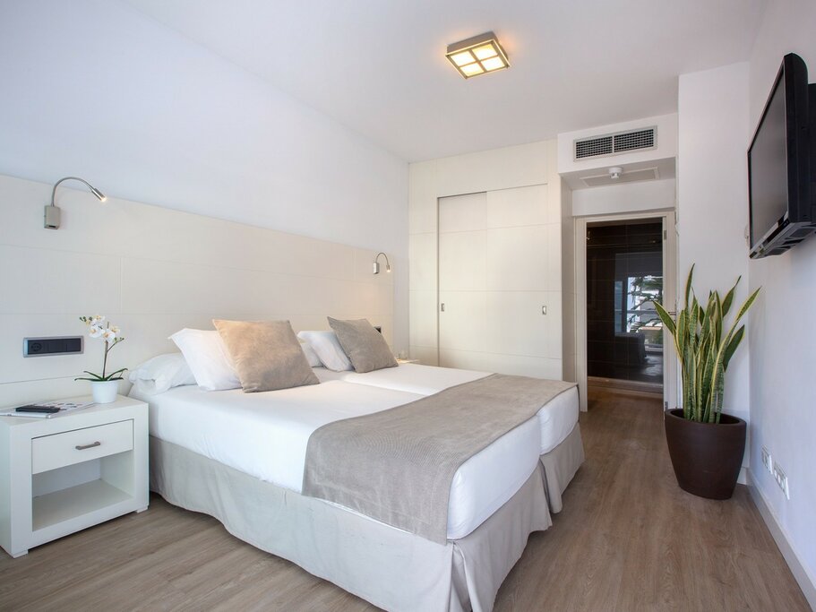 Hotel913