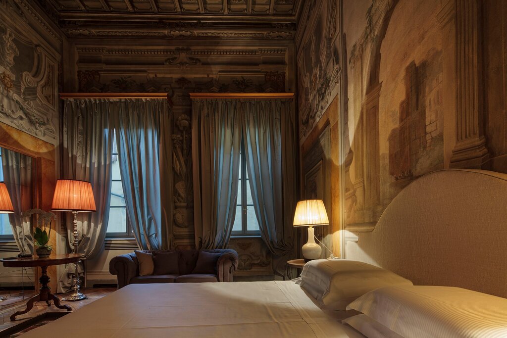 Hotel43