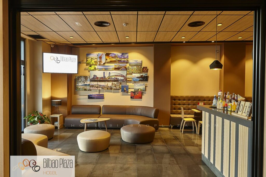 Hotel921
