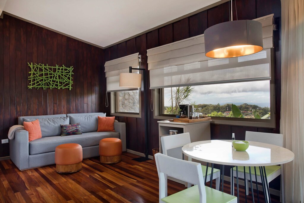 Hotel175