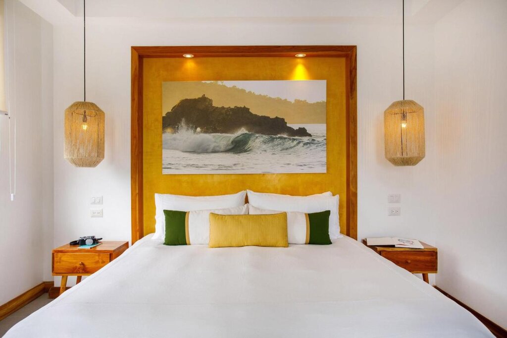 Hotel172