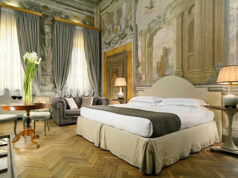 Hotel43