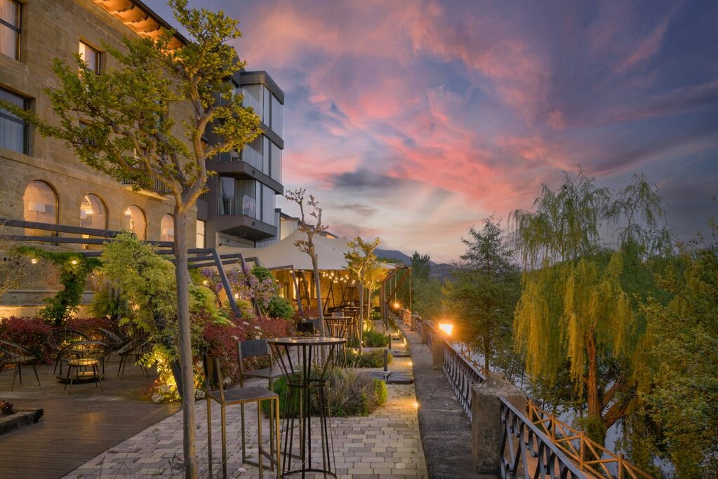 Hotel879
