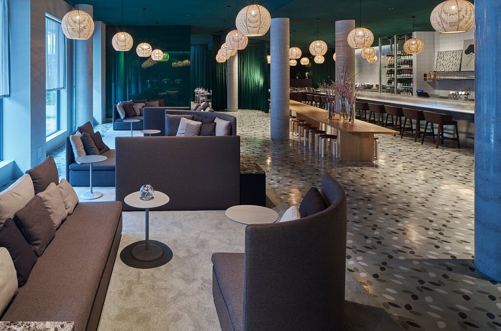 Hotel402
