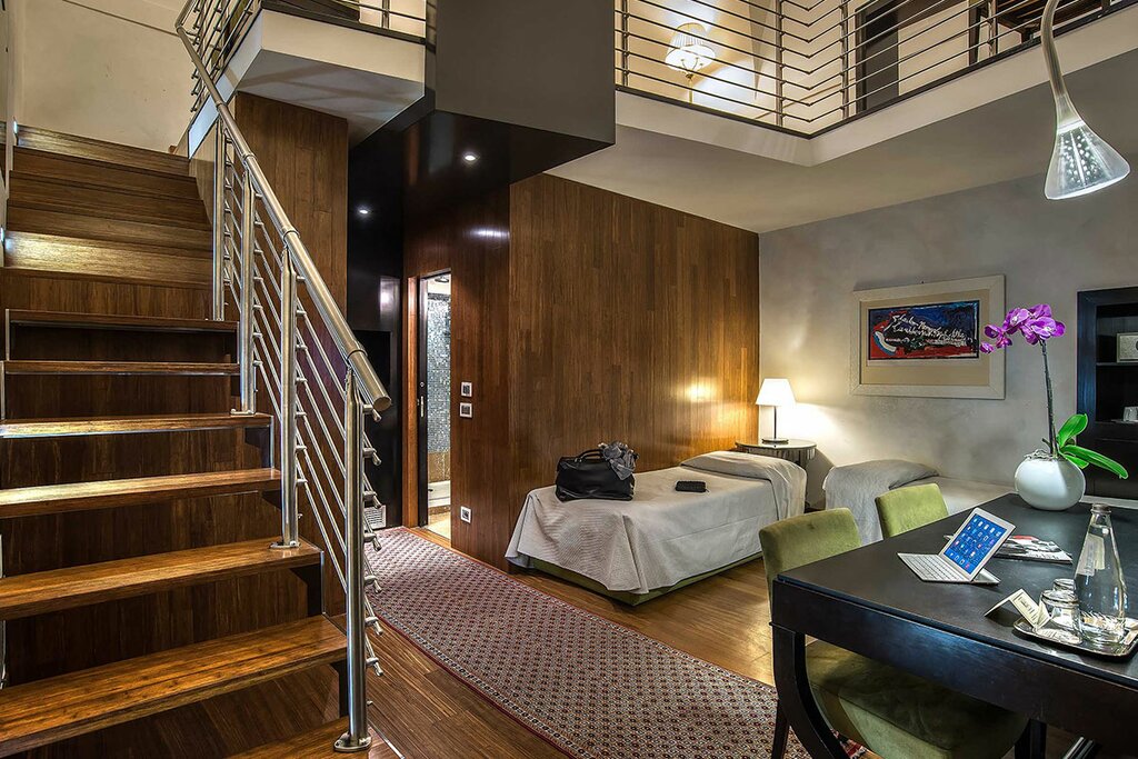 Hotel32
