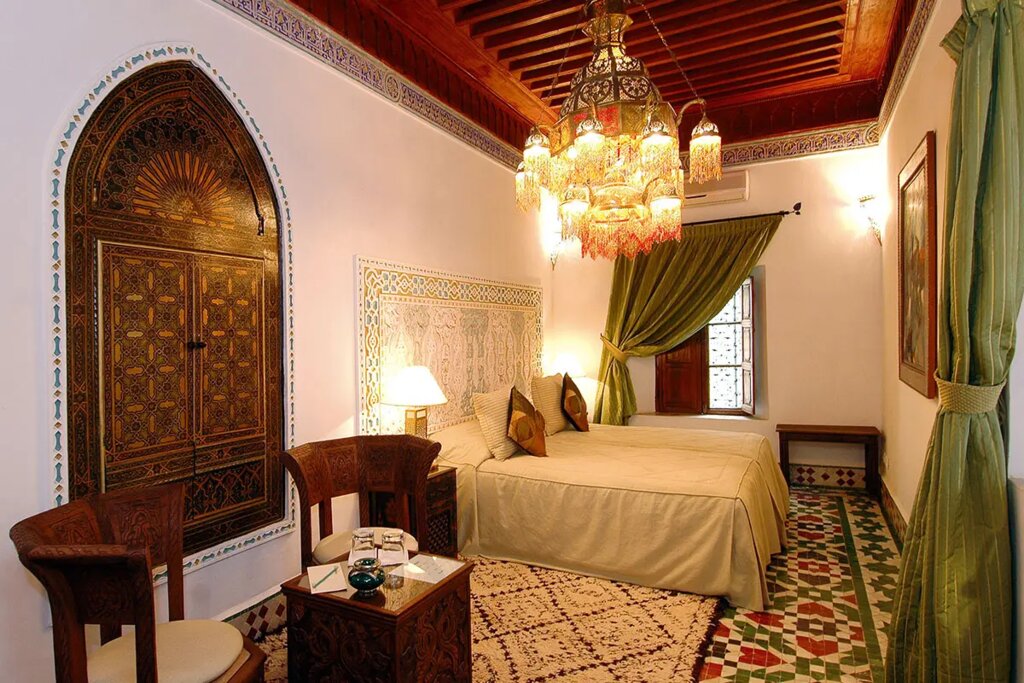 Hotel76