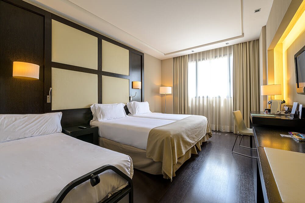 Hotel952