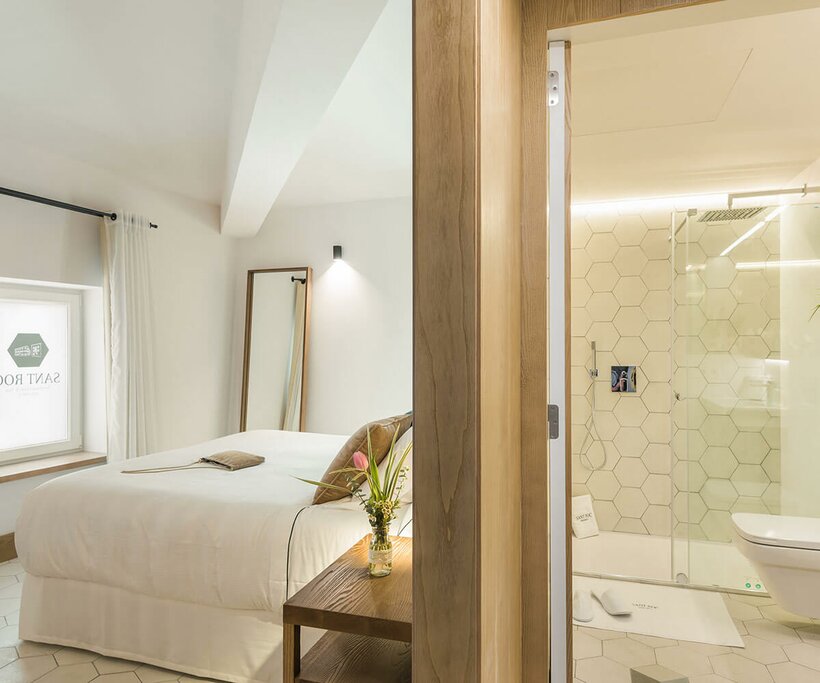 Hotel979