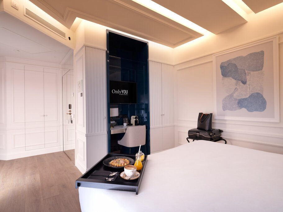 Hotel1004