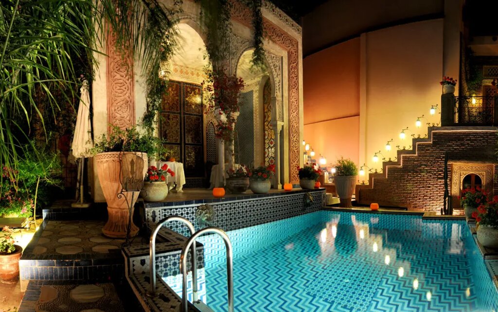 Hotel76
