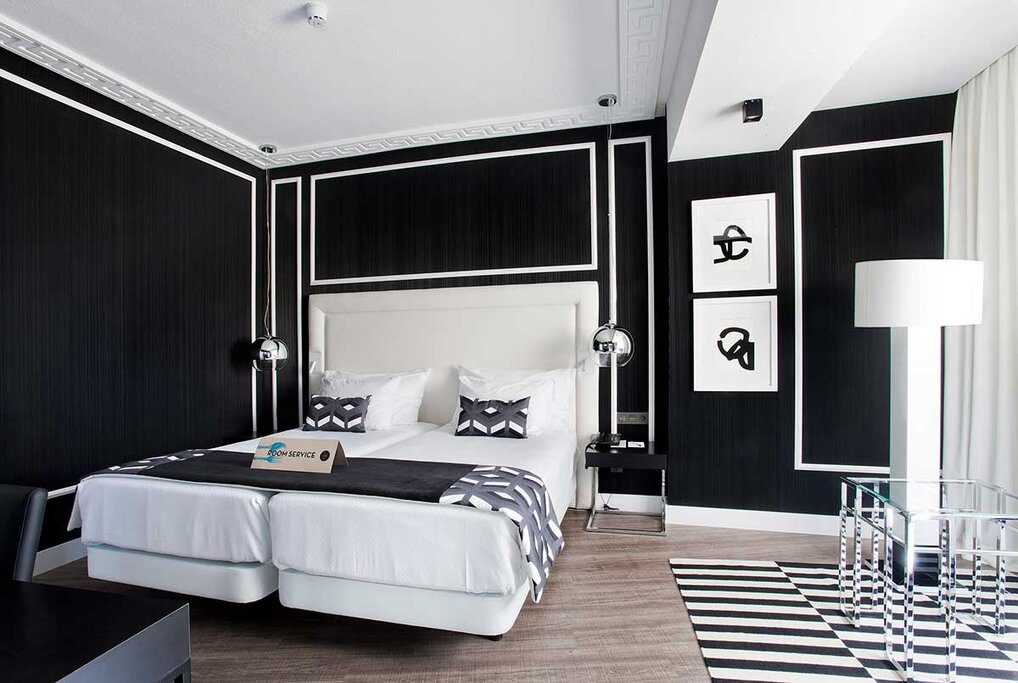 Hotel876